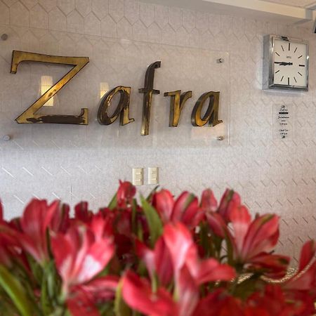 Hotel Zafra Торреон Экстерьер фото